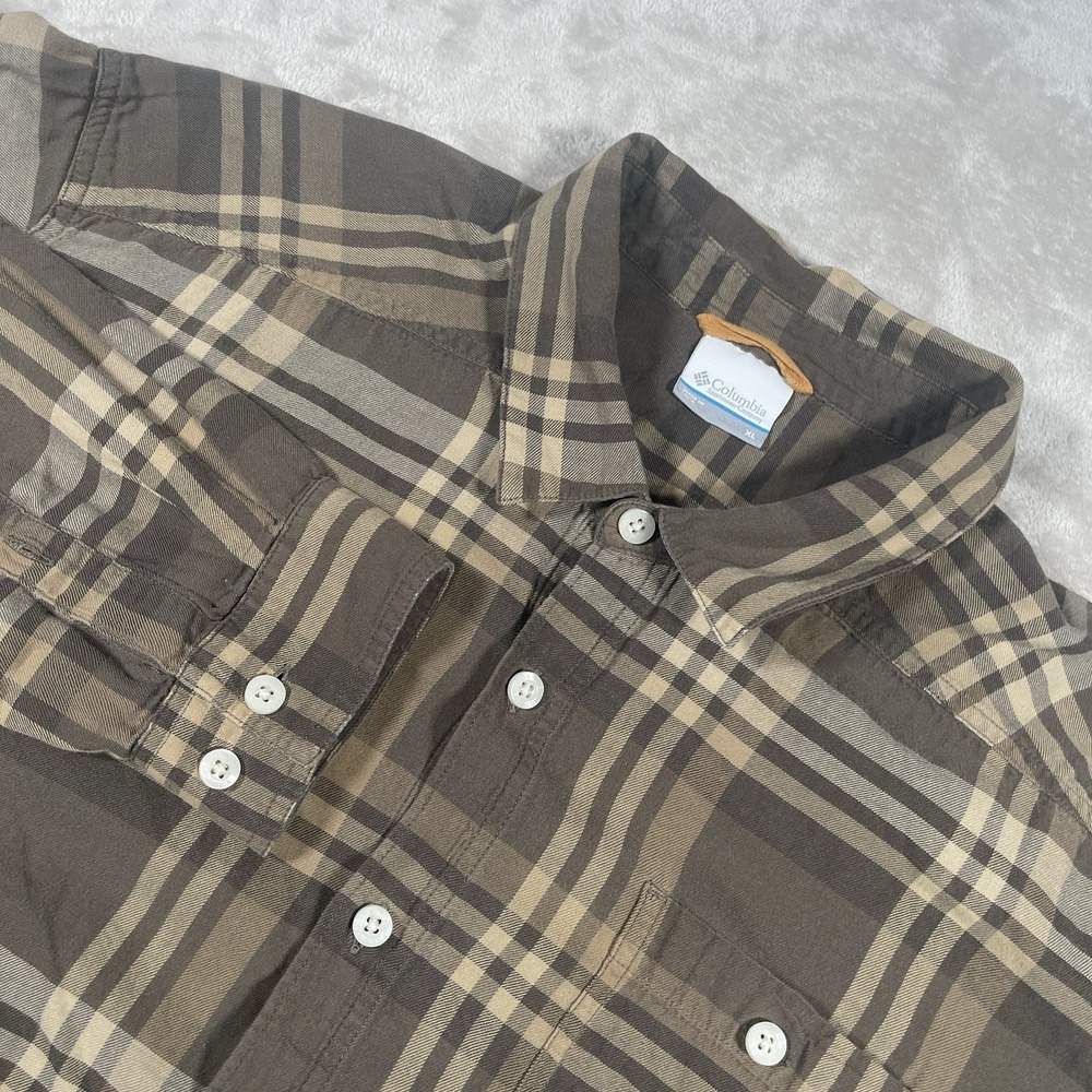 Columbia Cornell Woods Men's X-Large Flannel Long Sleeve Shirt Brown‎ Plaid